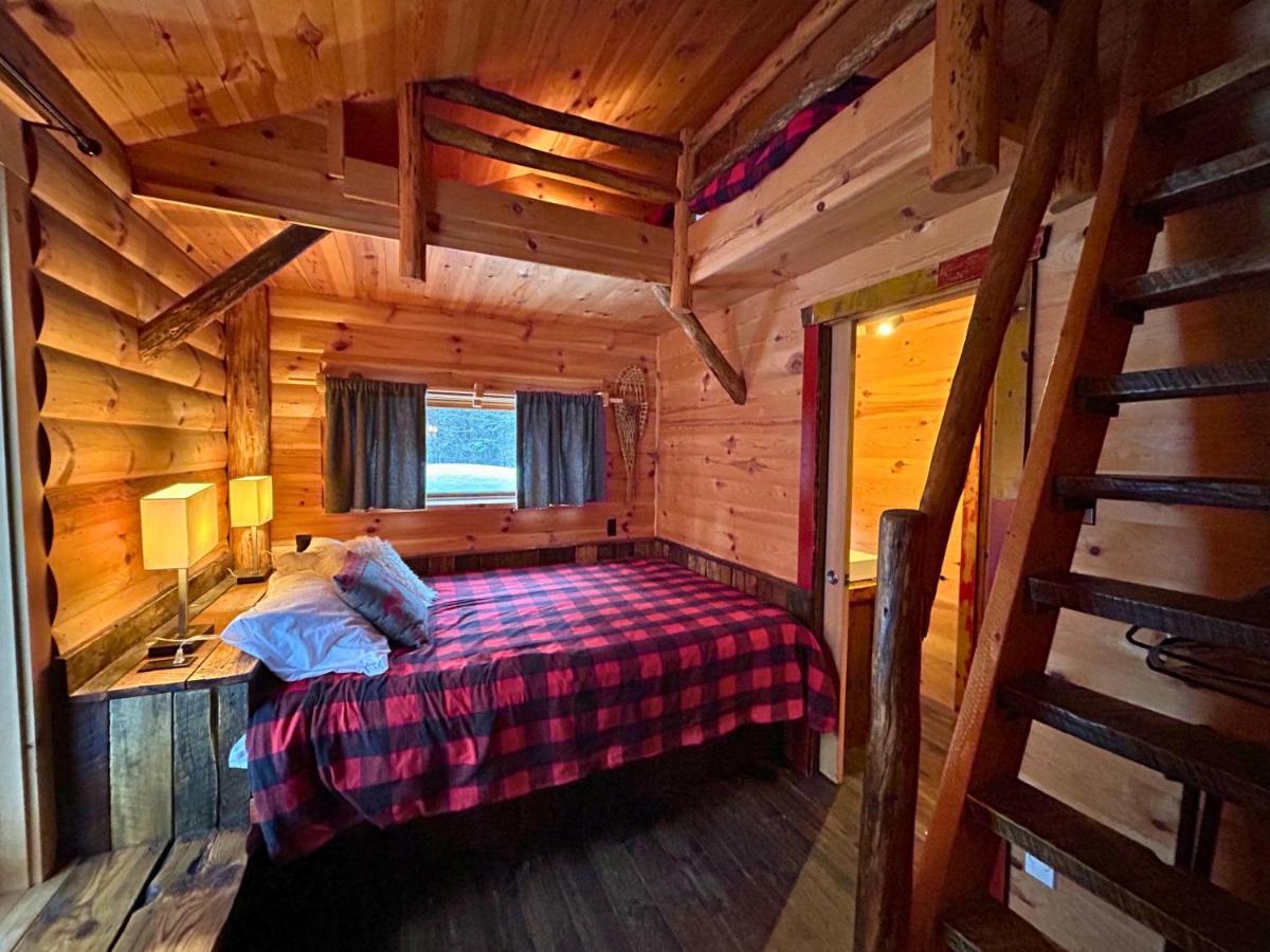 Husky - Chalets De Moh - Jacuzzi Ла Мале Екстериор снимка