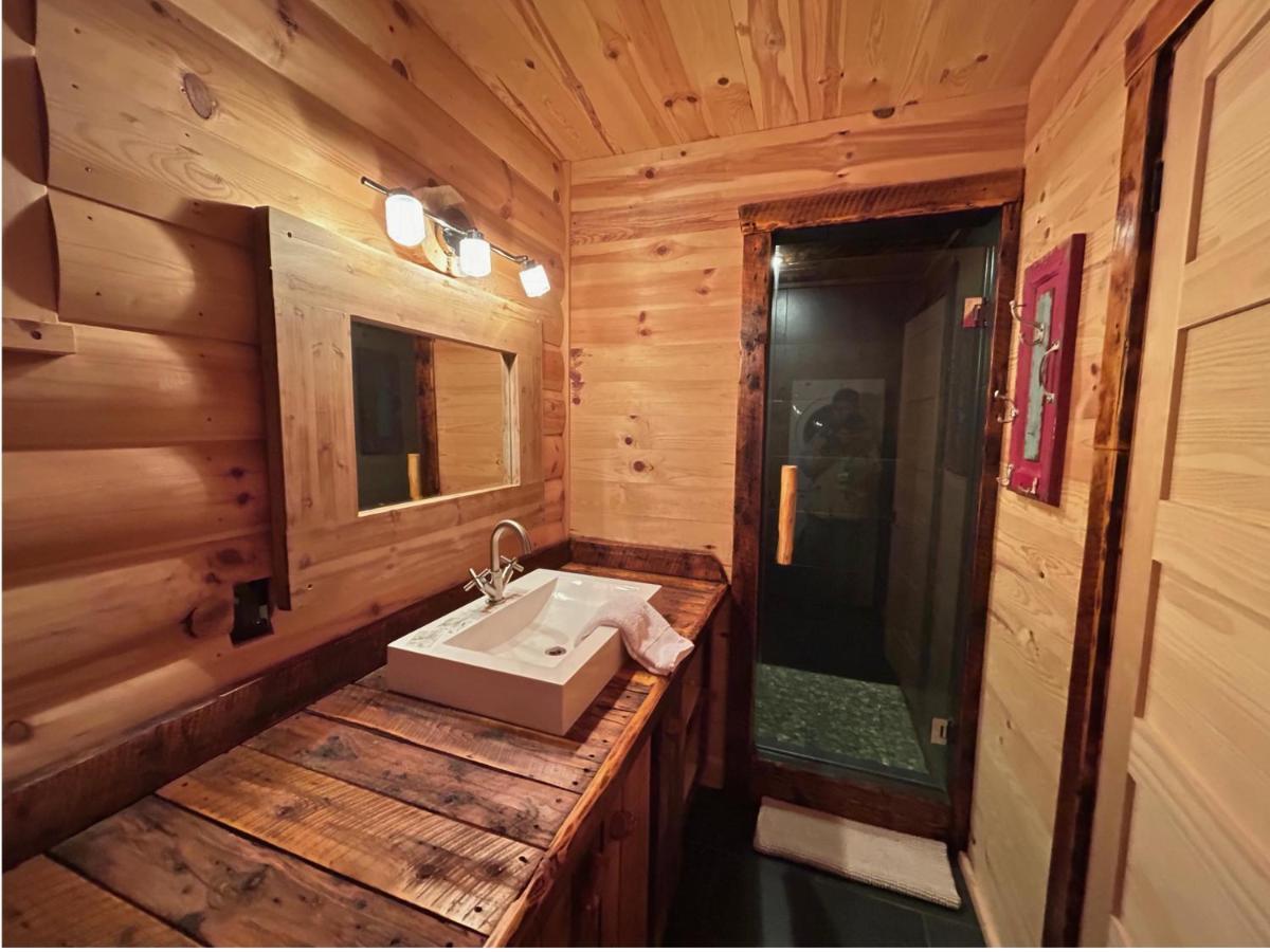 Husky - Chalets De Moh - Jacuzzi Ла Мале Екстериор снимка